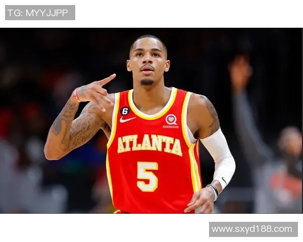 德章泰穆雷的篮球之路：从新秀到全明星的成长历程与挑战